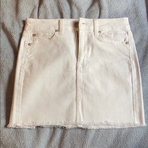 American Eagle Jean Skirt Never worn
